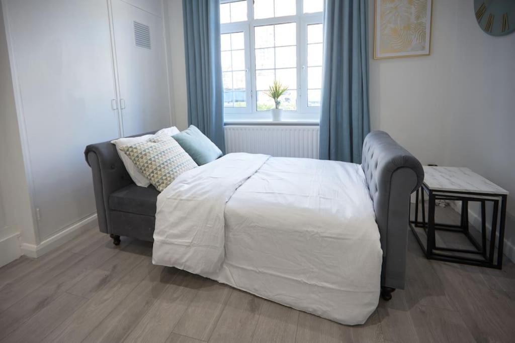 Apartament Butterbridge Londyn Zewnętrze zdjęcie
